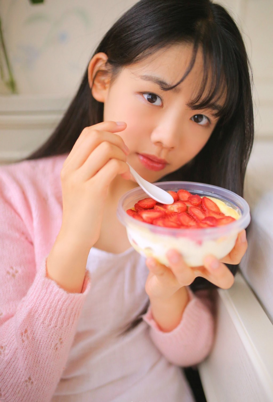 清新脱俗美女学生妹甜美俏皮私房写真