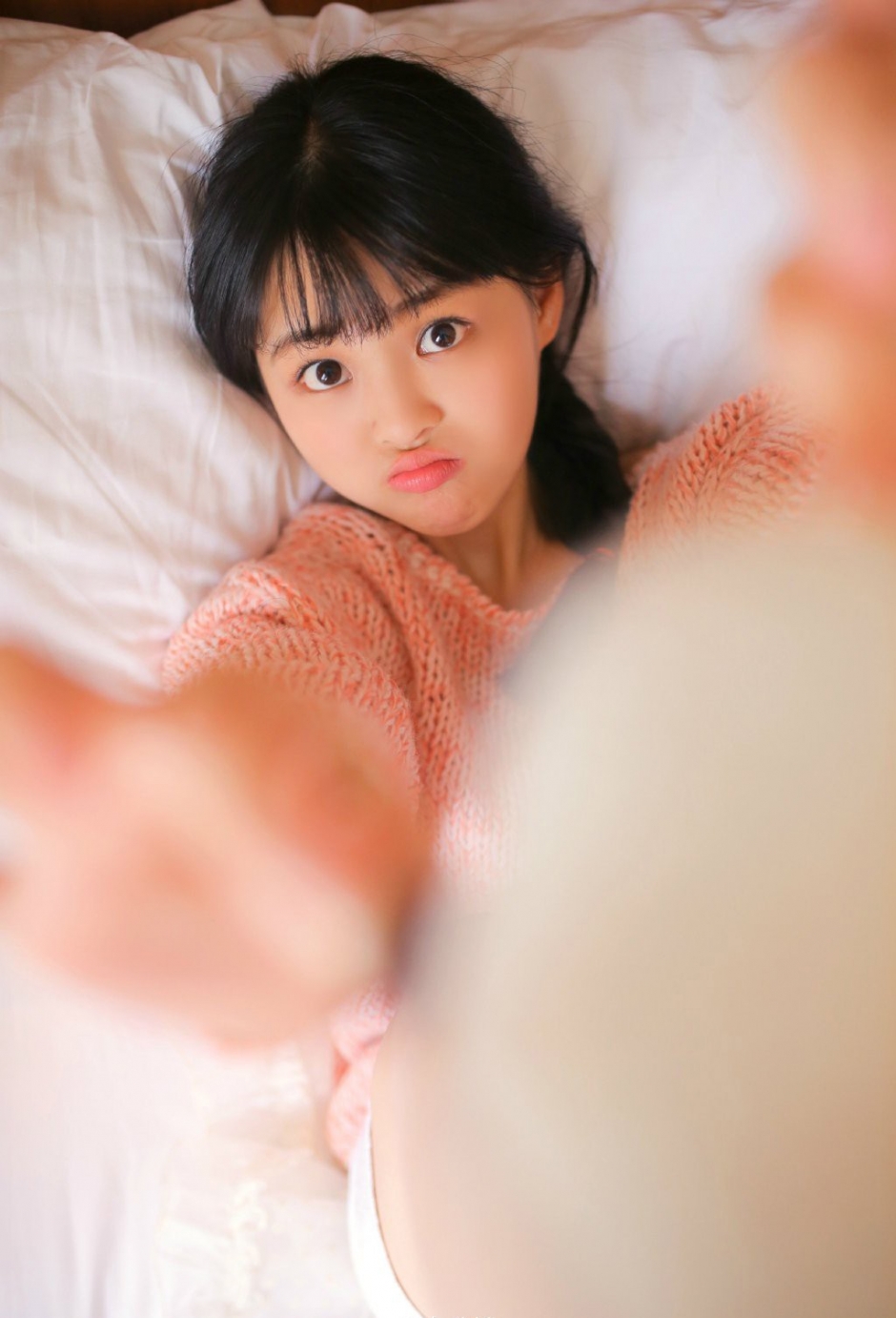 清新脱俗美女学生妹甜美俏皮私房写真