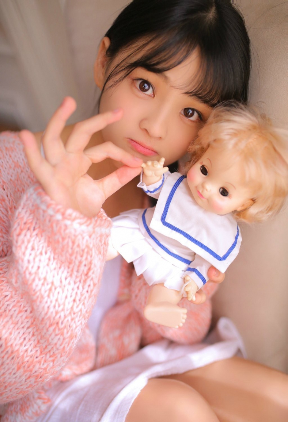 清新脱俗美女学生妹甜美俏皮私房写真