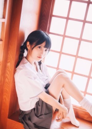 呆萌日系妹子jk制服居家唯美美女写真