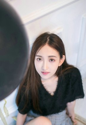 水灵灵大眼美女唯美气质养眼迷人私房图片写真