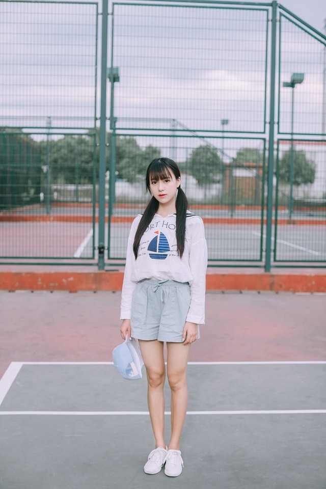 水灵灵大眼美女唯美气质养眼迷人私房图片写真