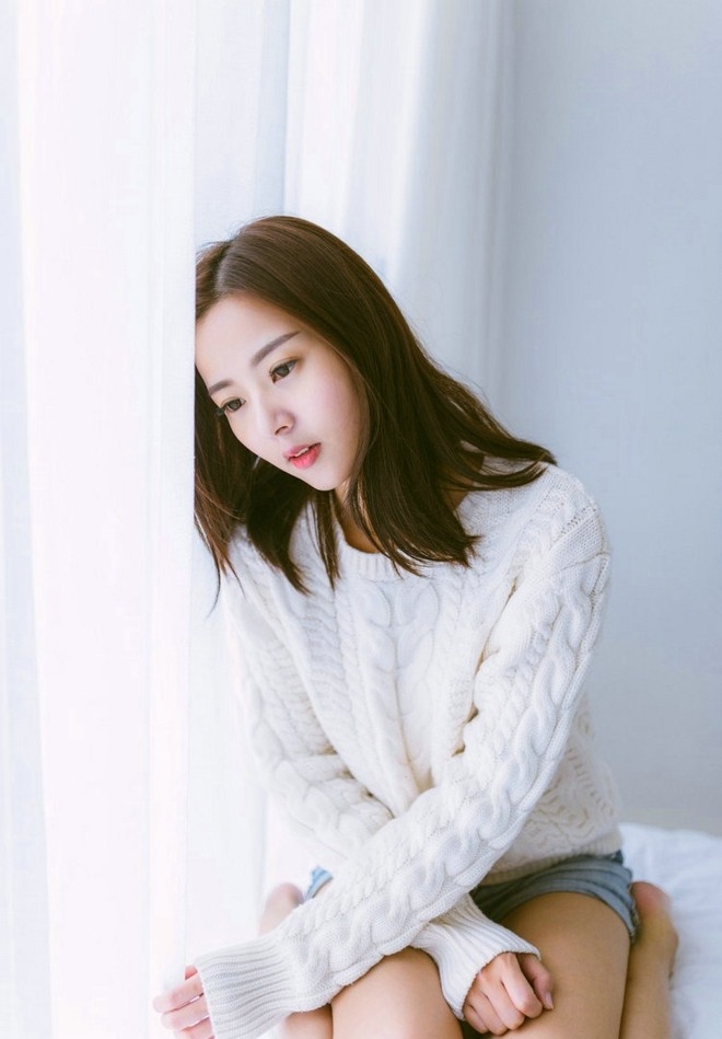 居家美女清纯甜美俏皮可爱唯美私房写真