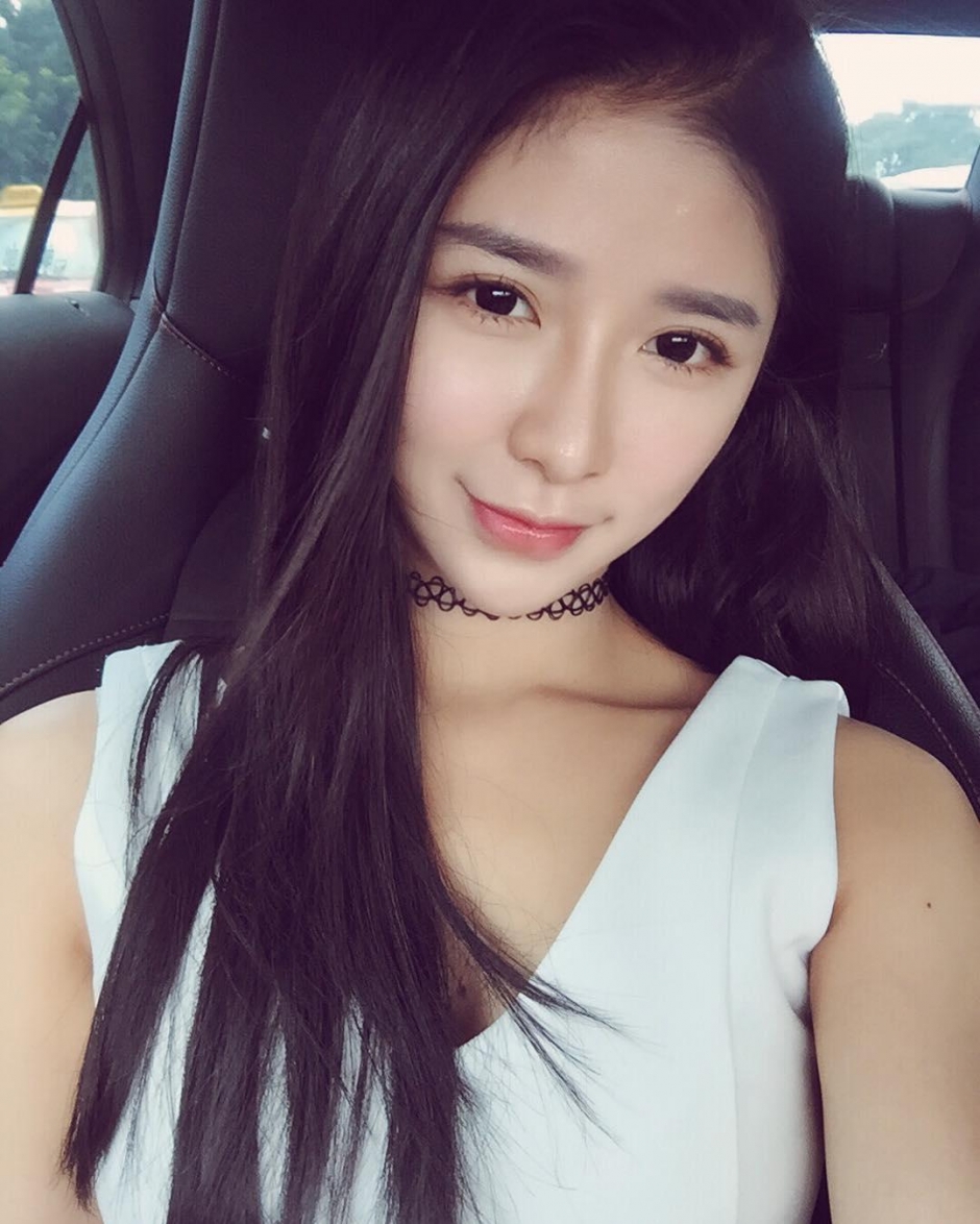 大马嘟嘟嘴清纯女神蔡卓宜治愈系笑容甜美图片