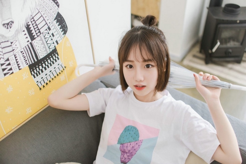 苹果头清纯美女萌妹纸私房可爱俏皮艺术写真