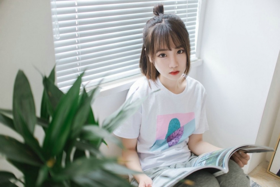 苹果头清纯美女萌妹纸私房可爱俏皮艺术写真