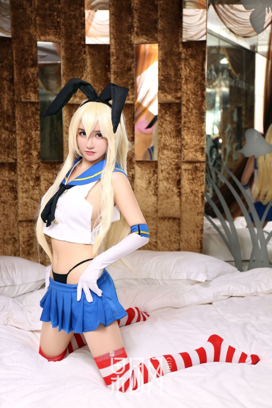 G奶萌萝莉真人角色扮演各种制服角色喷血诱惑