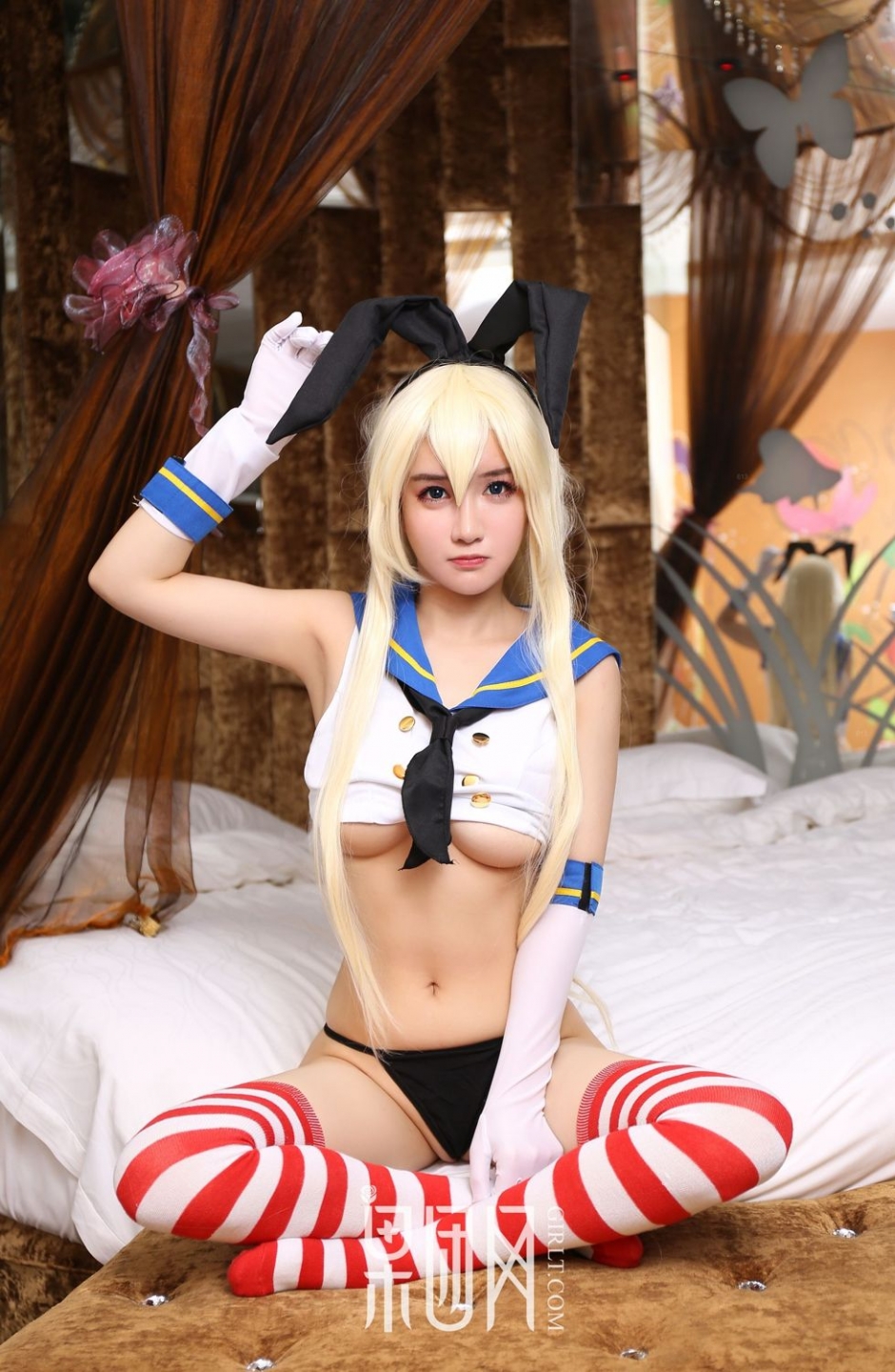 G奶萌萝莉真人角色扮演各种制服角色喷血诱惑