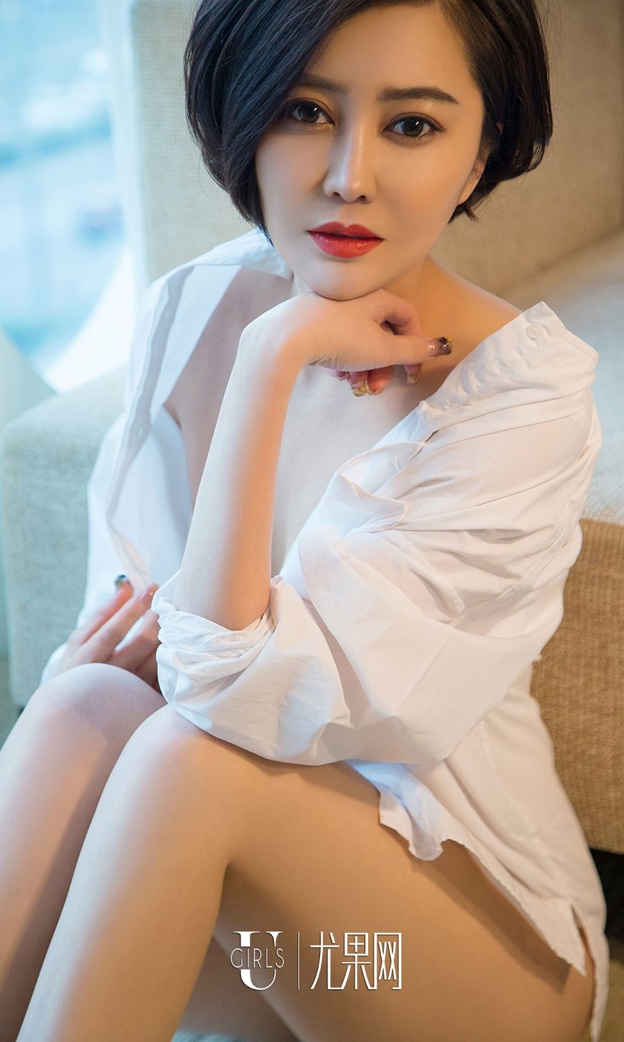 尤果网夏沫短发妩媚梦幻蕾丝写真