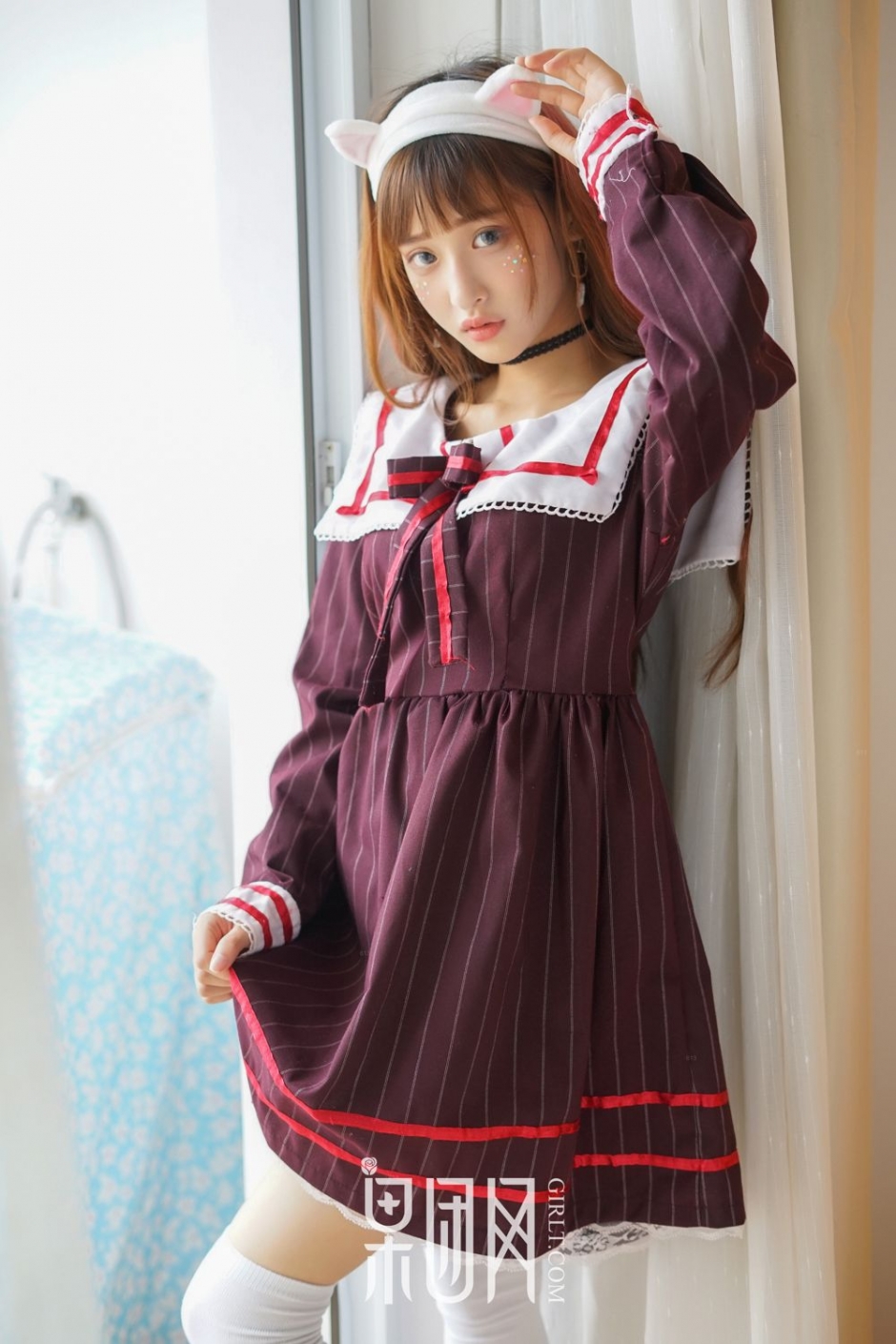 无辜表情小狐狸精果团网little贝壳人形初显清纯诱人