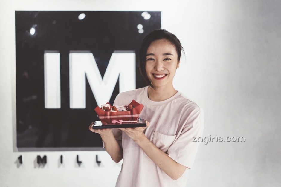 May J Lee韩国清纯甜美系女神可爱与性感并存生活照