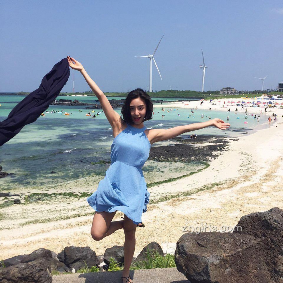 May J Lee韩国清纯甜美系女神可爱与性感并存生活照