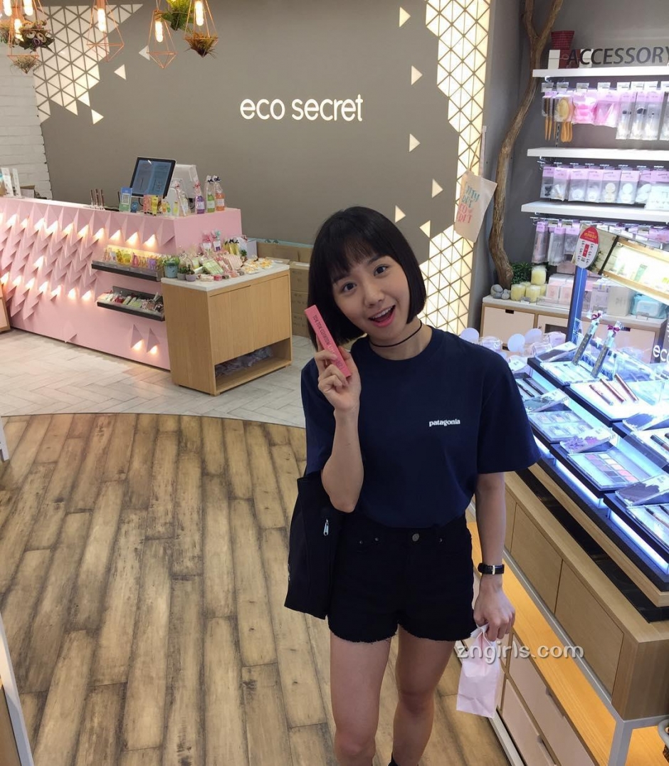 May J Lee韩国清纯甜美系女神可爱与性感并存生活照