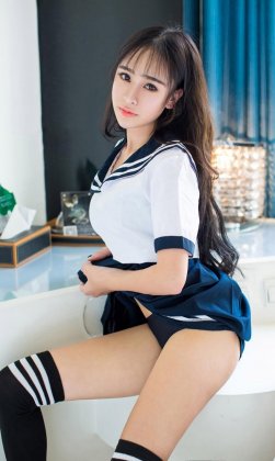 长筒过膝袜学生妹JK制服美女黑丝袜美腿诱惑写真图片