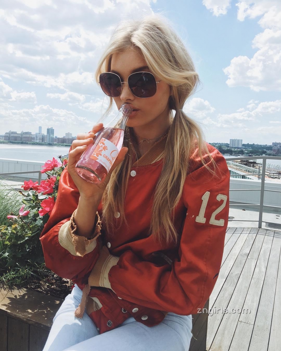 瑞典模特Elsa Hosk比基尼火辣写真