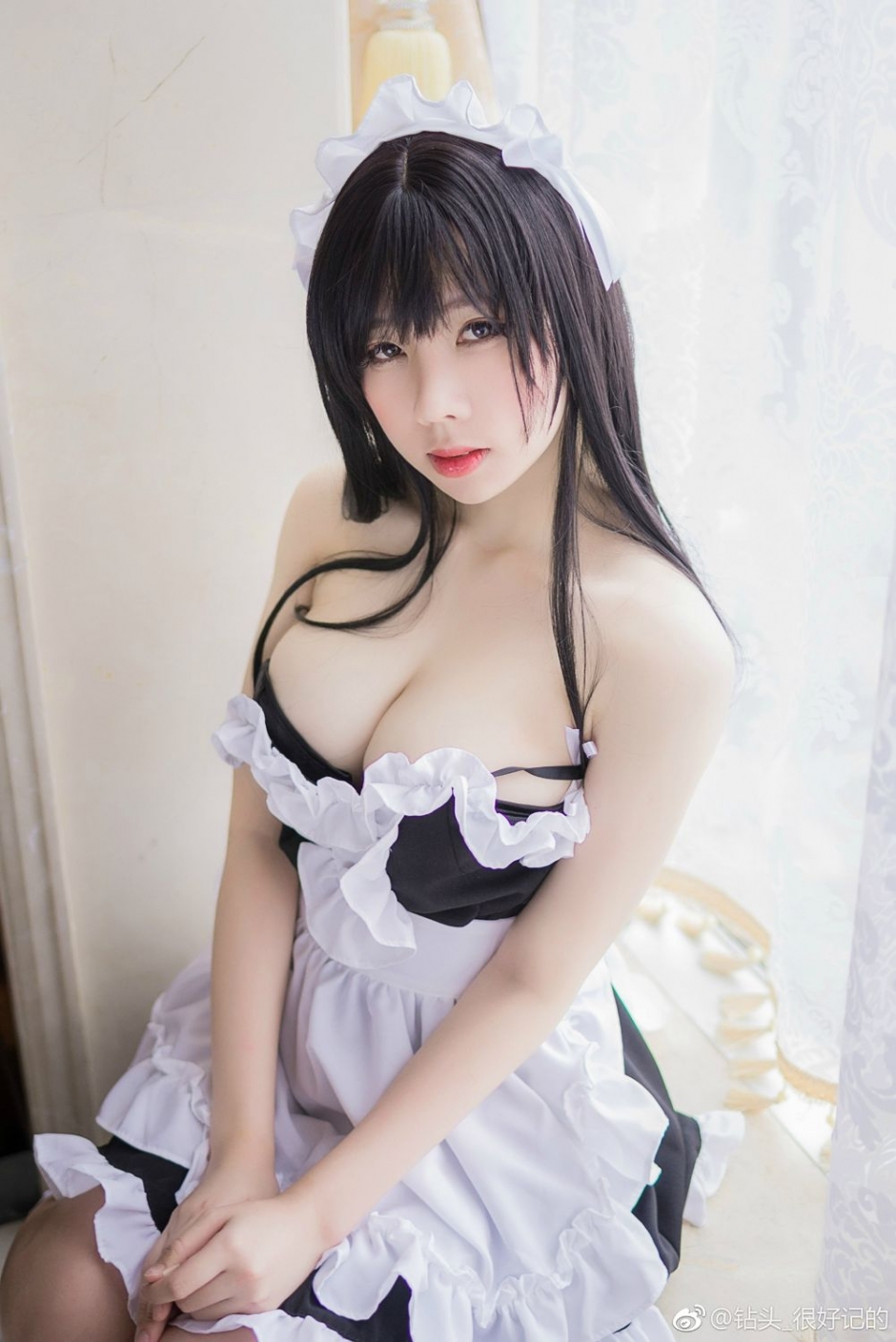 美女萝莉鹿野希女仆装诱人写真