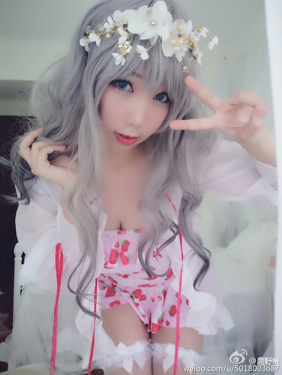 美女萝莉鹿野希女仆装诱人写真