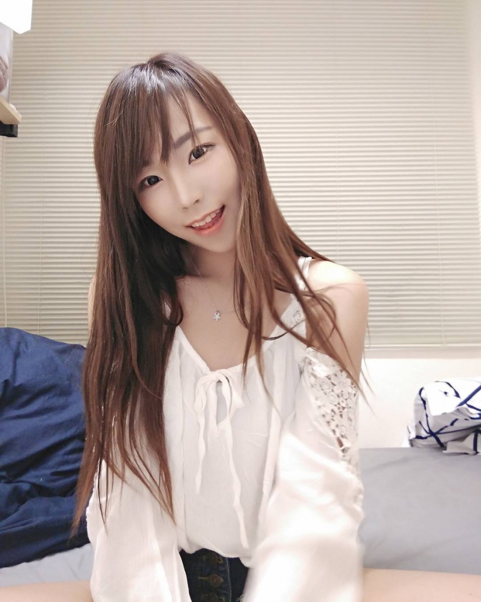 香港美少女苏宜清纯私房照