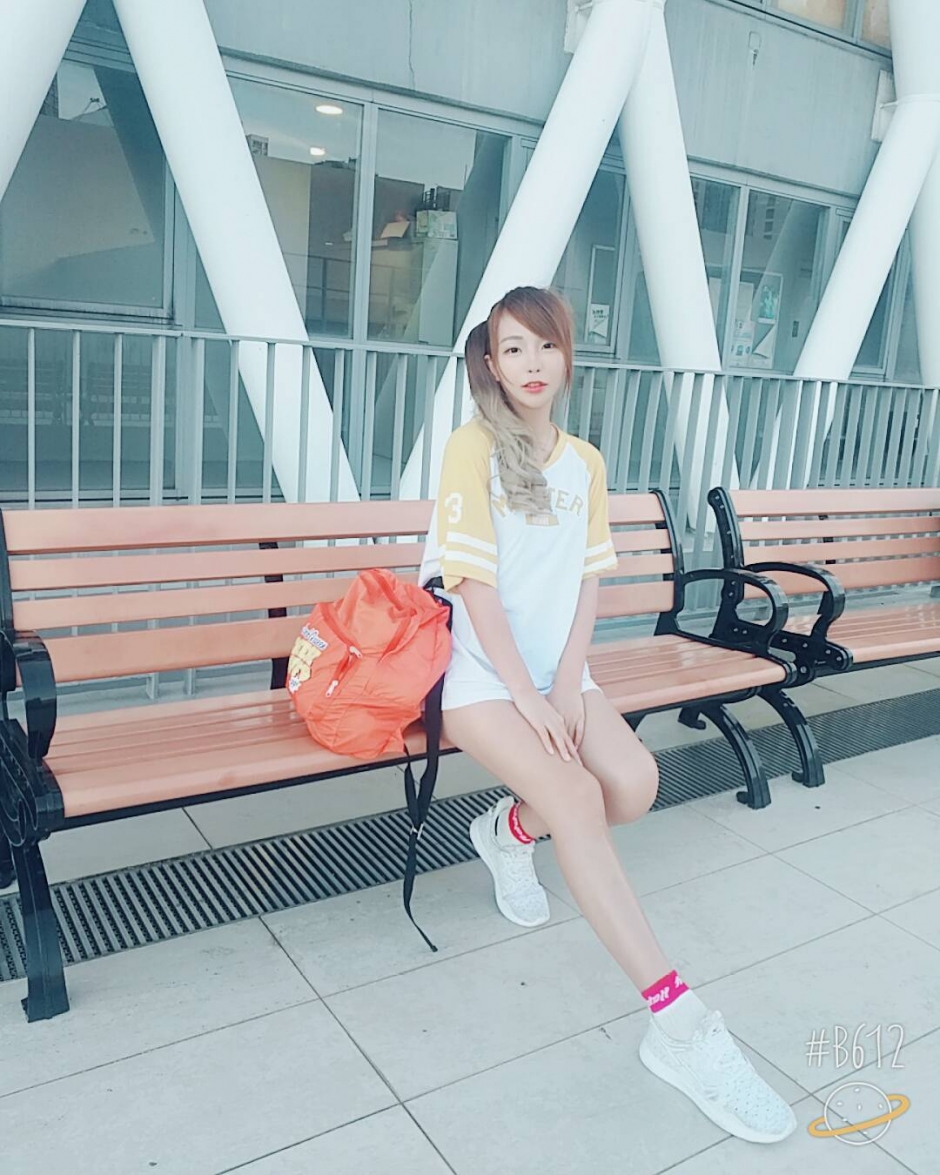 香港美少女苏宜清纯私房照