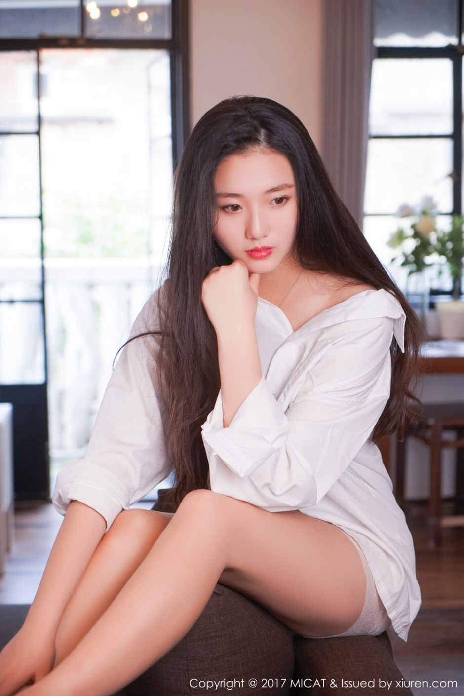 清纯少女画画sugar白丝诱人写真