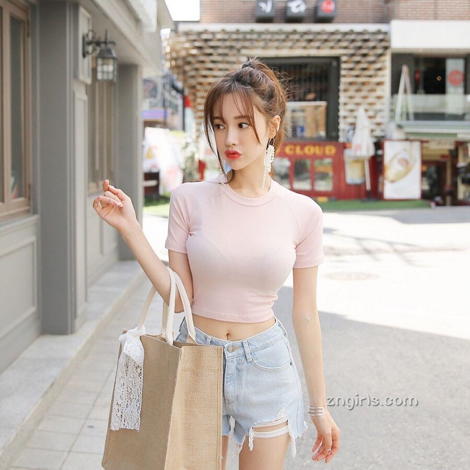 韩国模特慧美高雅气质写真风韵十足