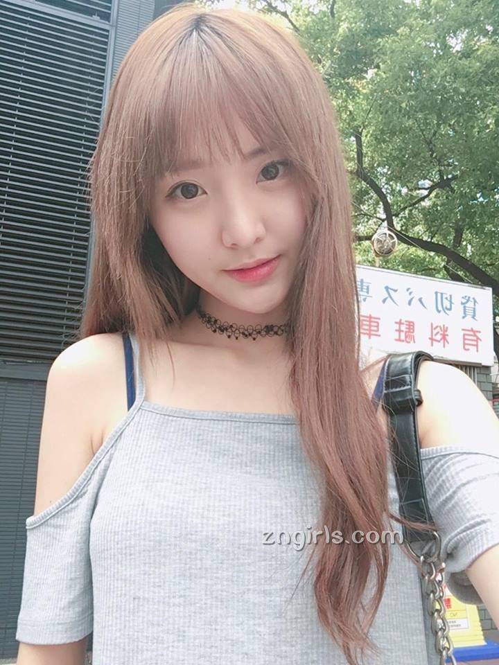 泰国精灵系清新萌妹 Nenezsnp的高颜值还有甜笑