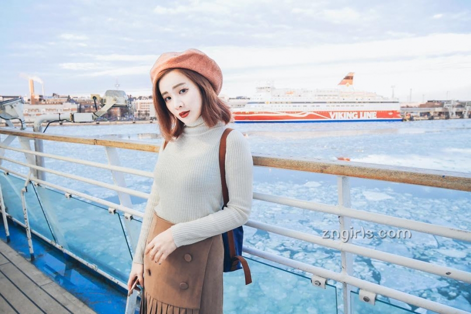 台湾美妆博主田以熙 身材饱满甜美私房照