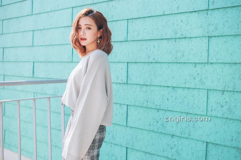 台湾美妆博主田以熙 身材饱满甜美私房照