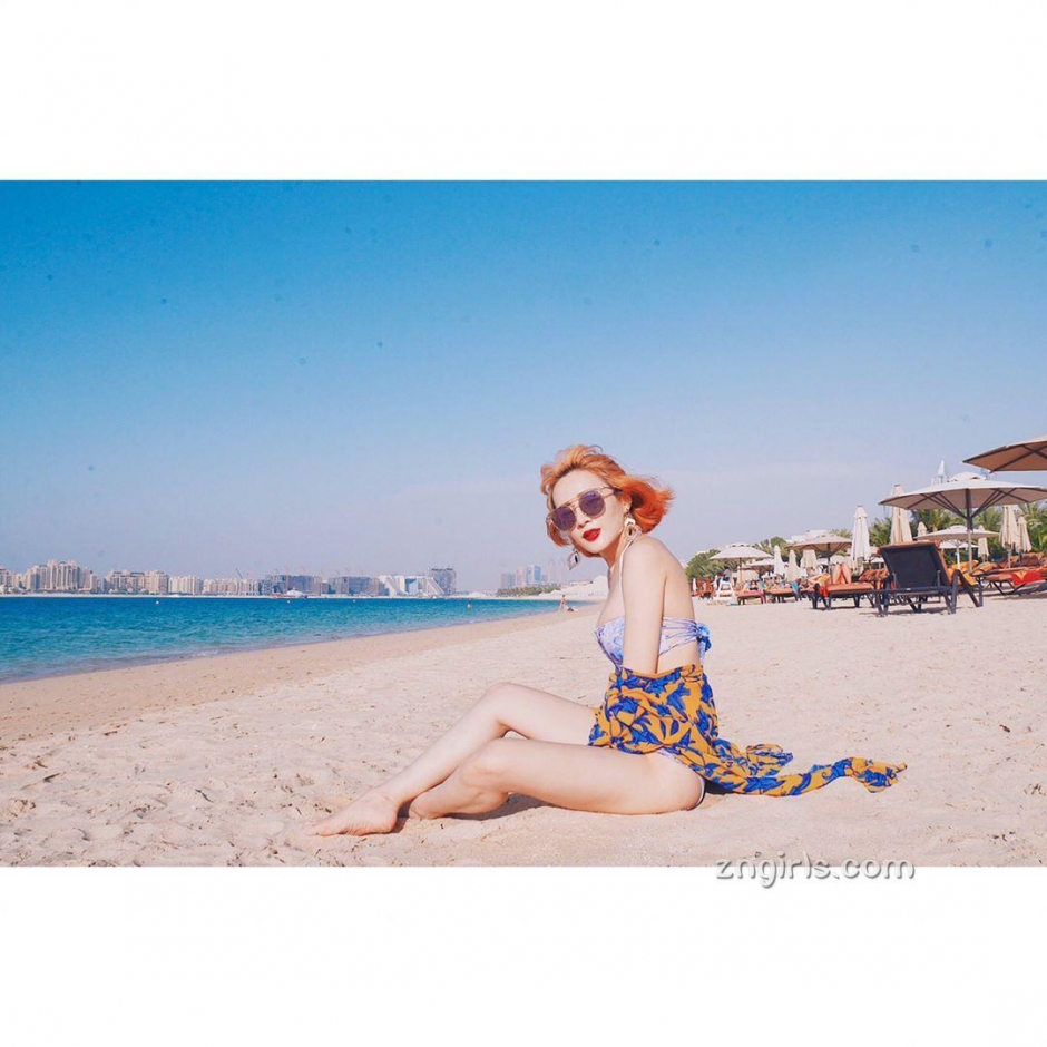 台湾美妆博主田以熙 身材饱满甜美私房照