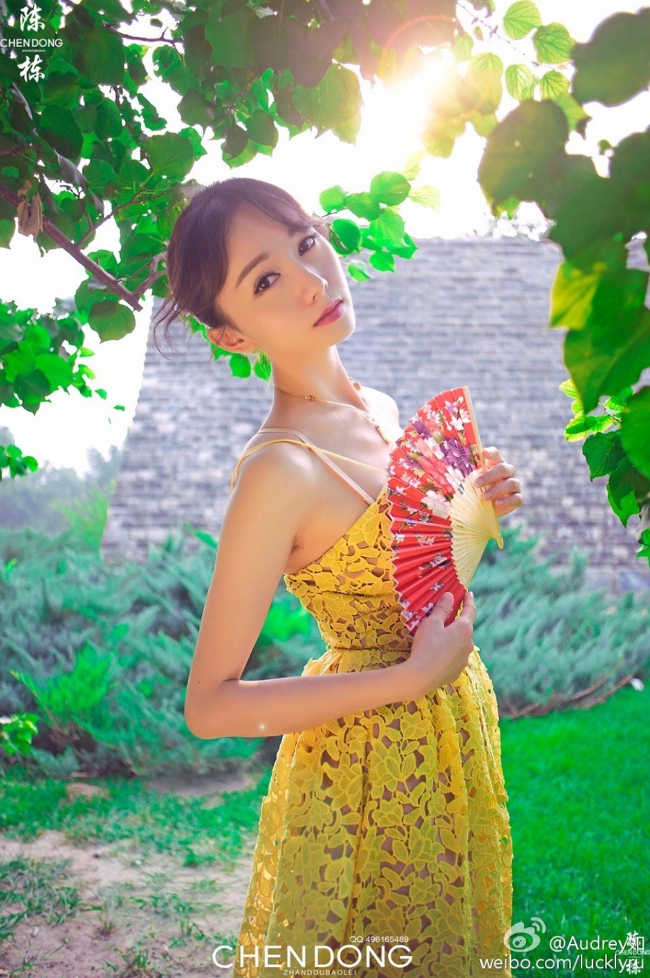 美女模特Audrey如街拍唯美写真清爽迷人