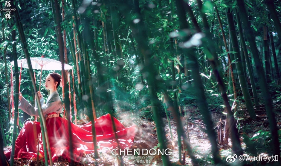 古典美人Audrey如 风姿卓越十里桃花