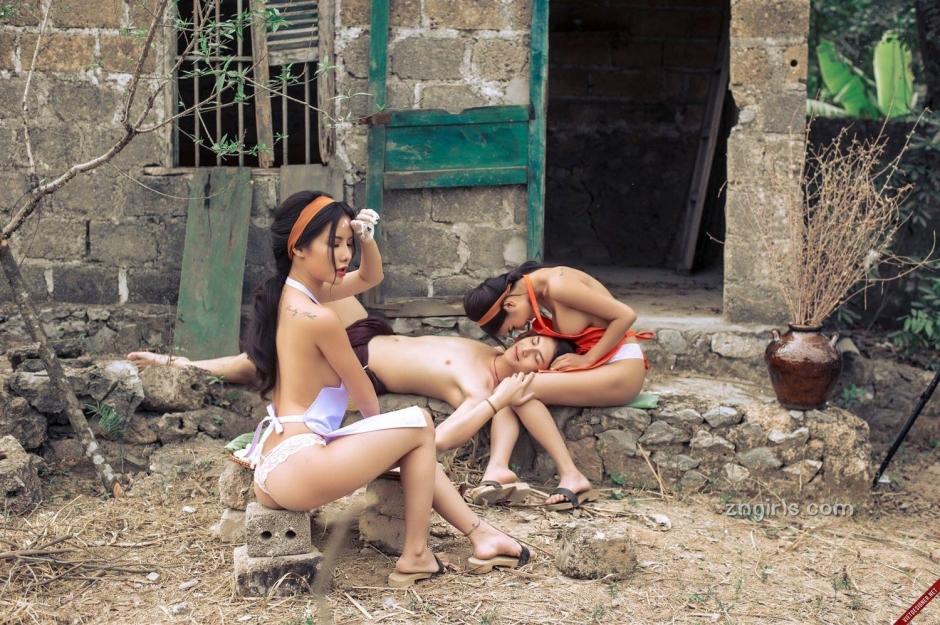 越南乡村性感姐妹花 湖光春色救溺水少年- 下篇