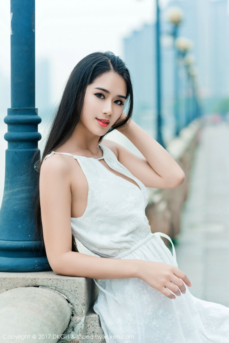 美女化妆师阿宝宝 纯情少女丰乳肥臀