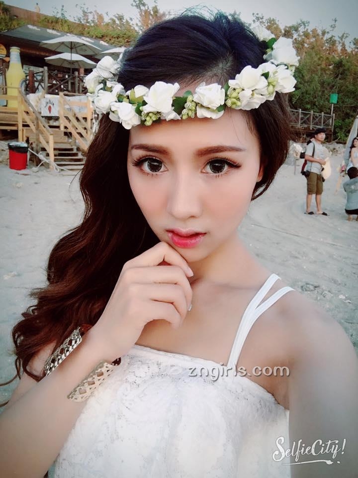 甜美正妹护理师Amber小柔靓丽私房照