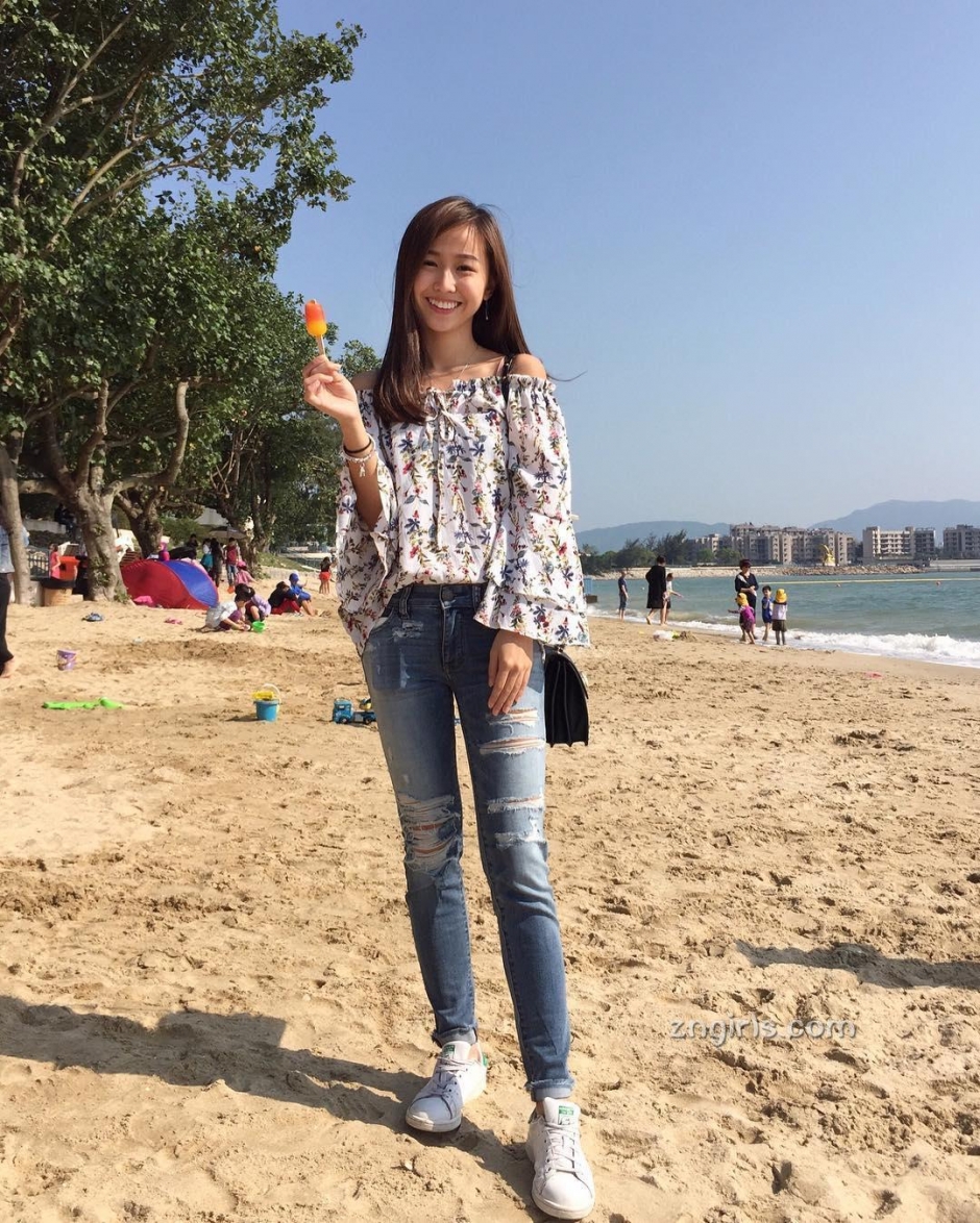 学界女神黄可盈Flavia Wong的IG私房照美照