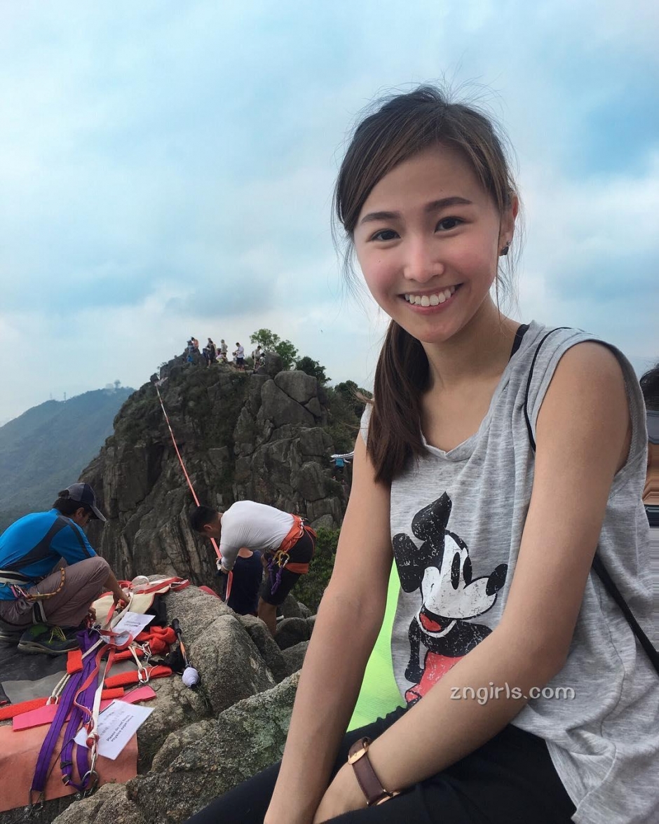 学界女神黄可盈Flavia Wong的IG私房照美照