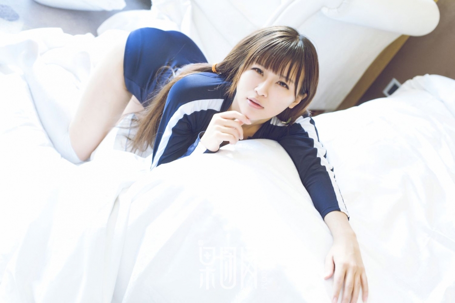 新晋模特熙恩 日系学生风来袭