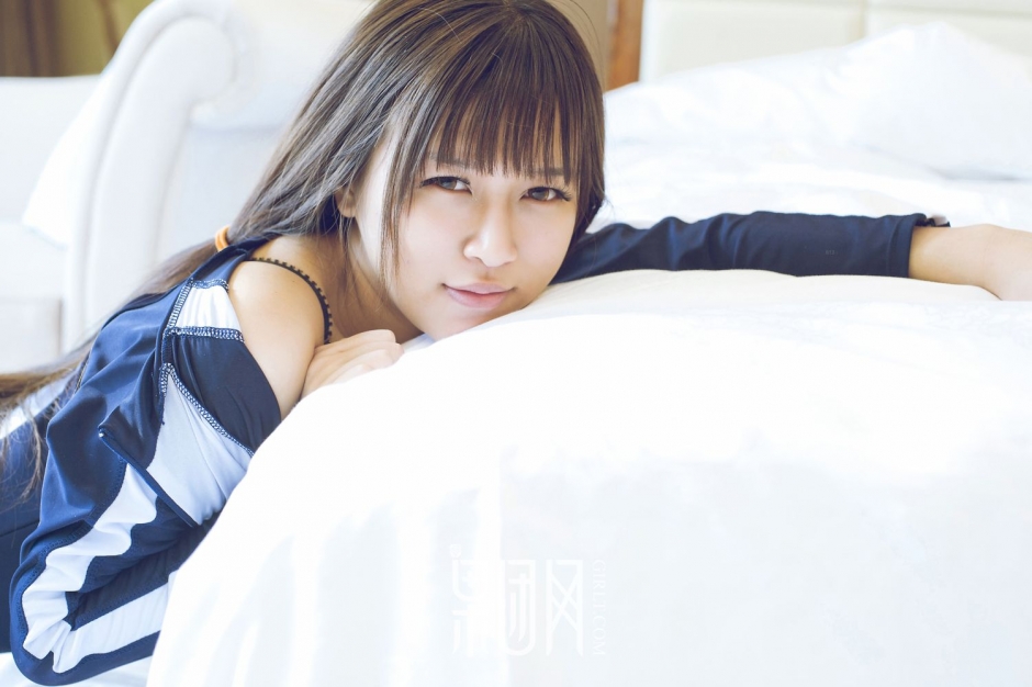 新晋模特熙恩 日系学生风来袭