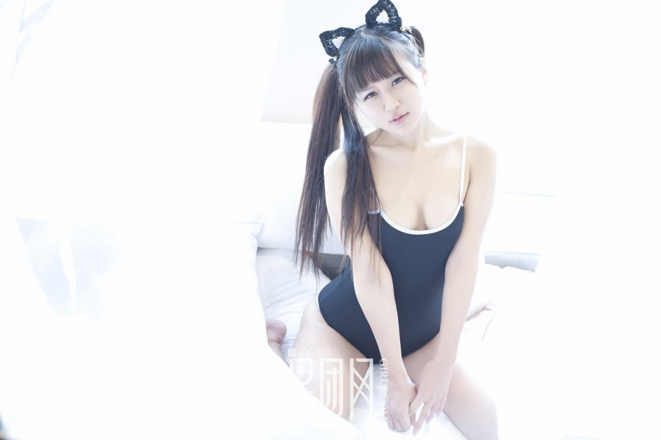 新晋模特熙恩 日系学生风来袭