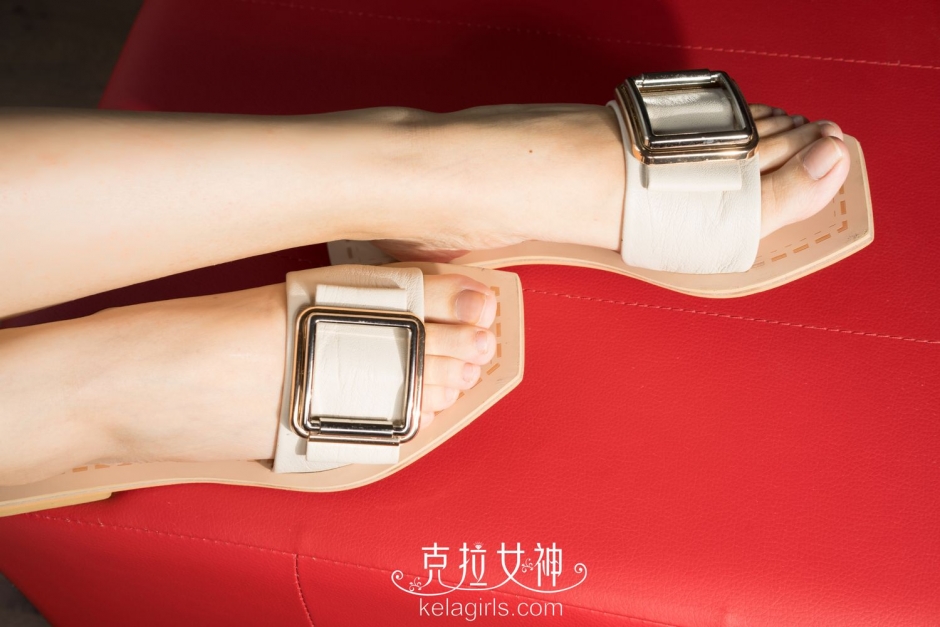 克拉女神南韩嫩模宋智珍 《校花美足》语录