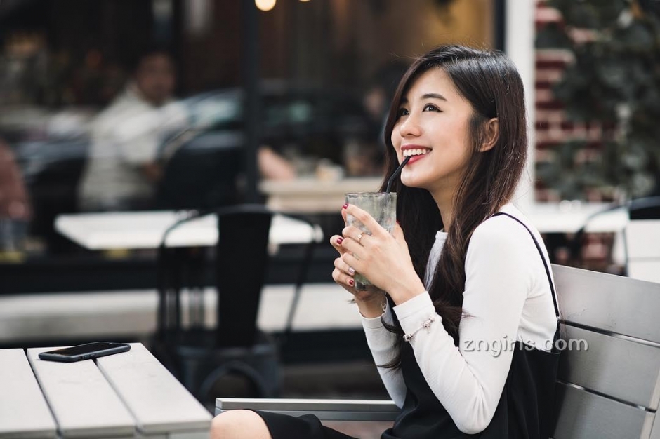 大马美女Kelly Tan清纯私房照笑容迷人