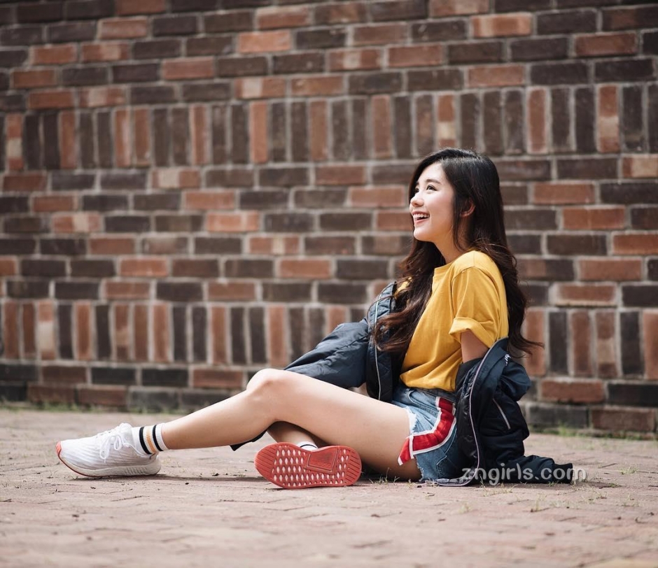 大马美女Kelly Tan清纯私房照笑容迷人