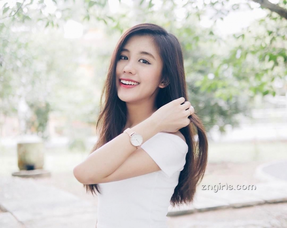 大马美女Kelly Tan清纯私房照笑容迷人