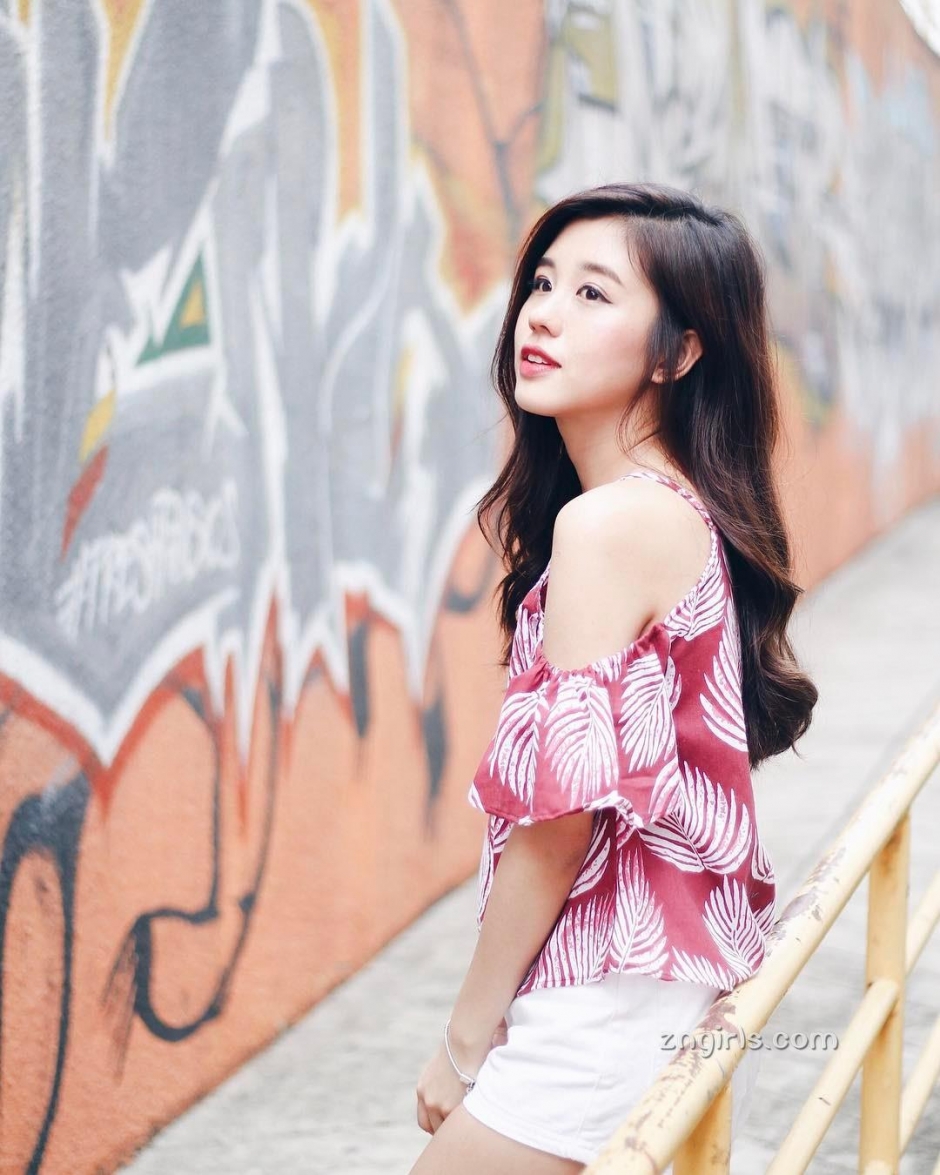 大马美女Kelly Tan清纯私房照笑容迷人