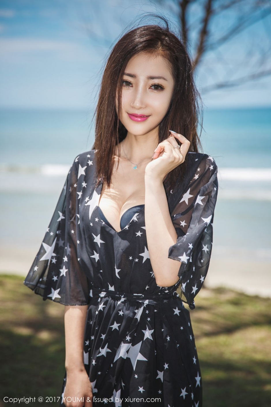 美女模特尤美Yumi旅拍写真比基尼诱惑