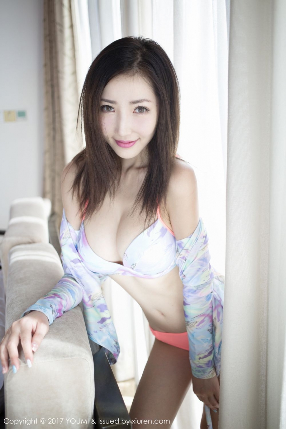 美女模特尤美Yumi旅拍写真比基尼诱惑