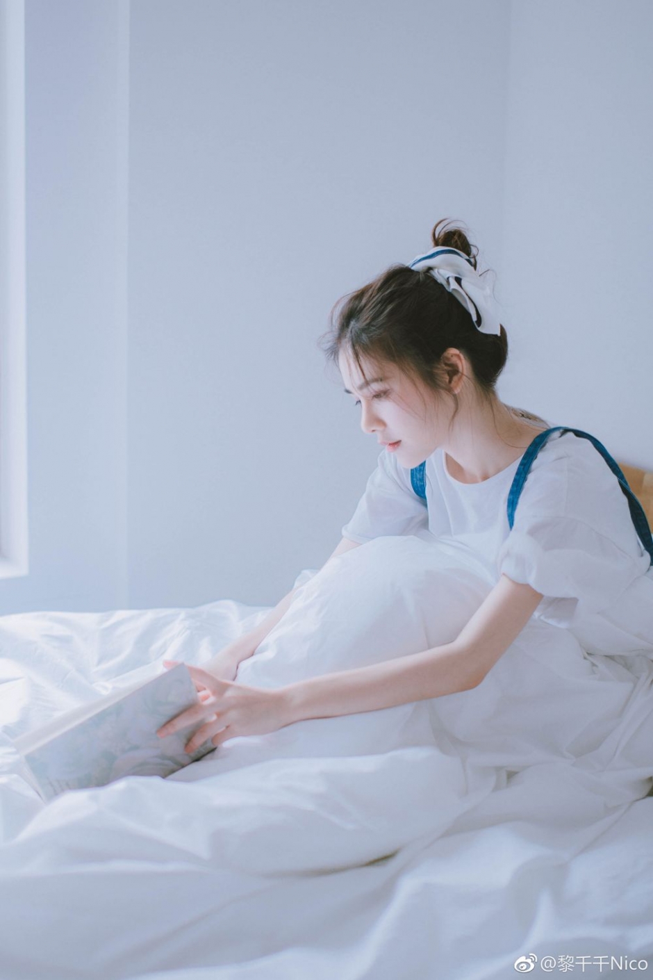 白嫩少女黎千千微博清纯写真