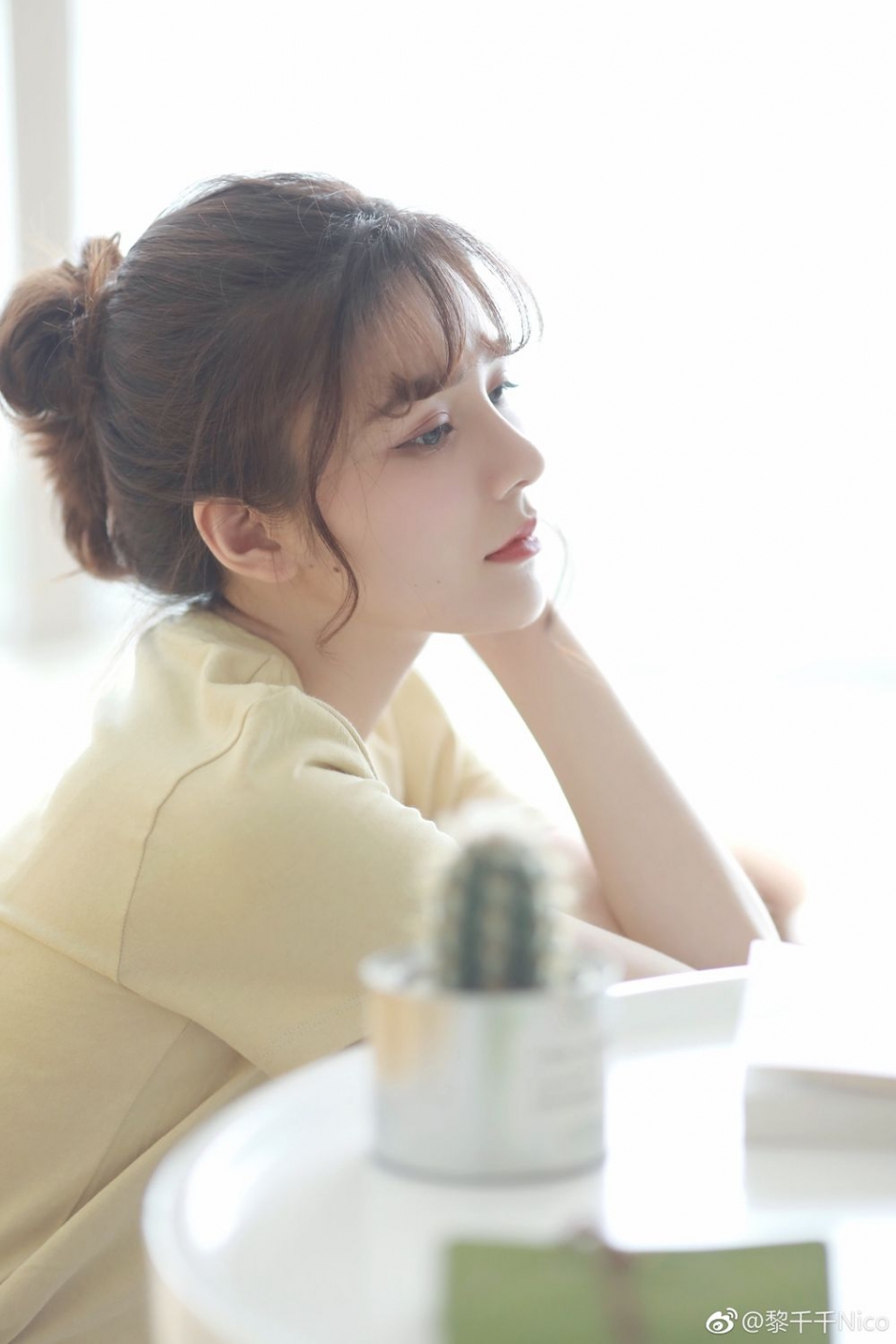 白嫩少女黎千千微博清纯写真