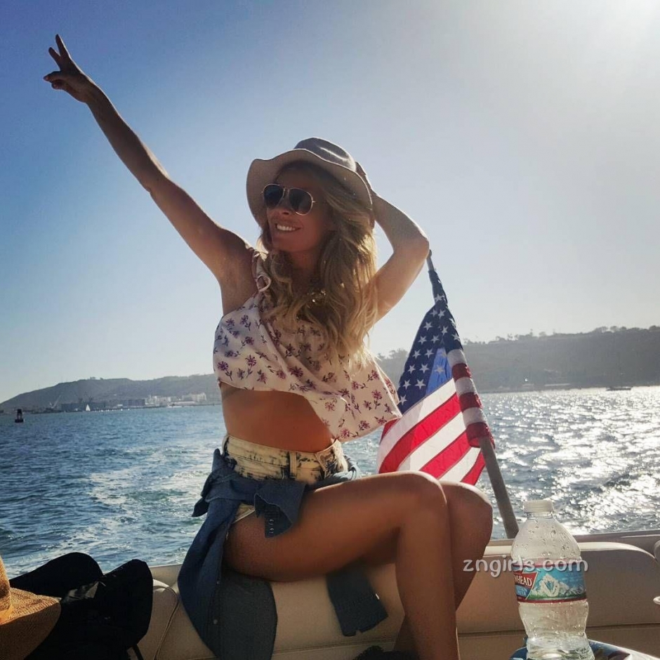 美国甜心Jasmine Dustin比基尼性感写真