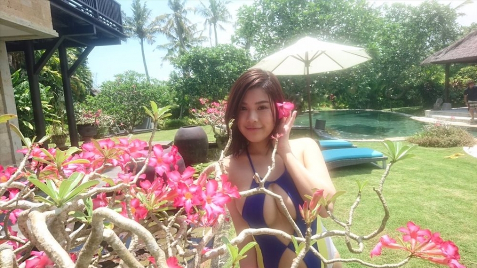 日本美女内田瑞穗内衣性感写真丰满诱人